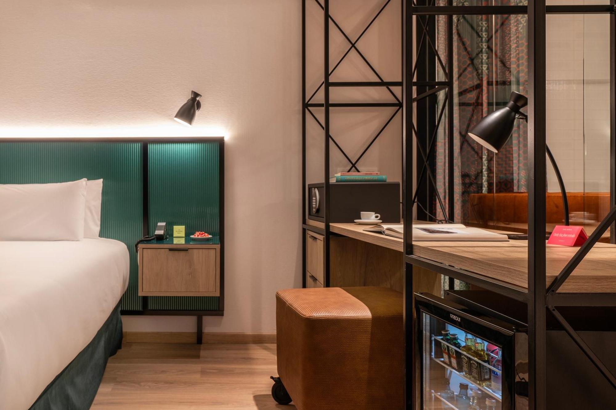 Junior Suite,1633658645:JPEG