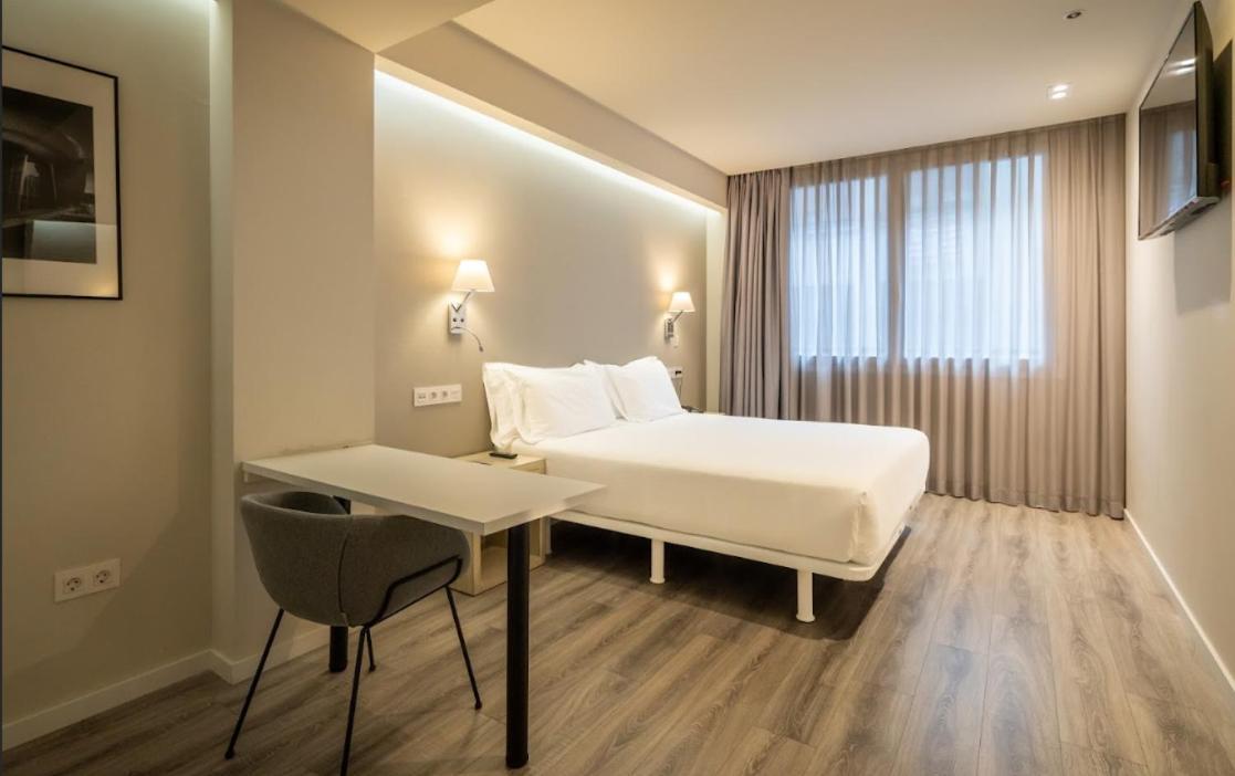 Deluxe Apartment,1224013231:JPEG
