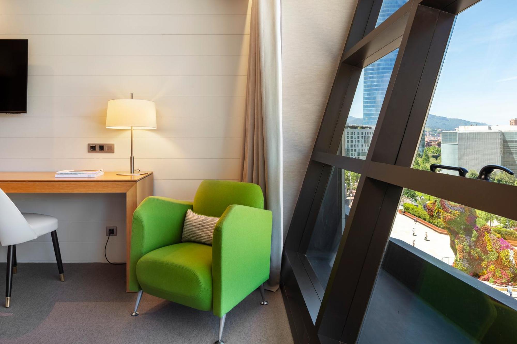 Premium Double or Twin Room Guggenheim Views