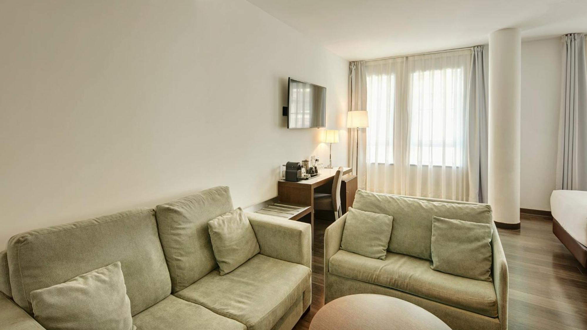Superior Double or Twin Room,1770489306:JPEG